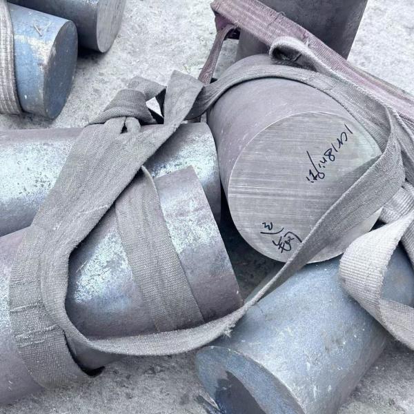 Barras redondas de acero inoxidable duplex 2507 UNS S32750 DSS Barras brillantes negras de diámetro 8 - 350 mm