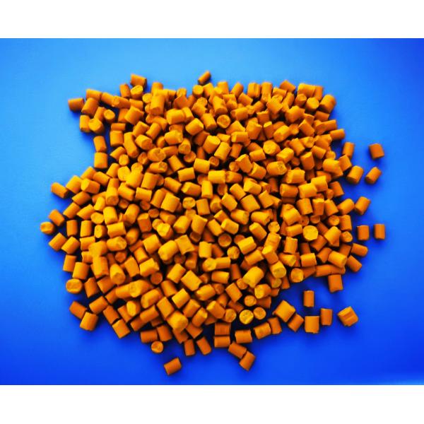 Yellow Plastic Color Masterbatch 20% Concentration Moldable Plastic Pellets