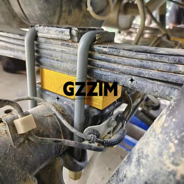 Ford Ranger 4x4 con equipo de elevación de nivelación fuera de carretera