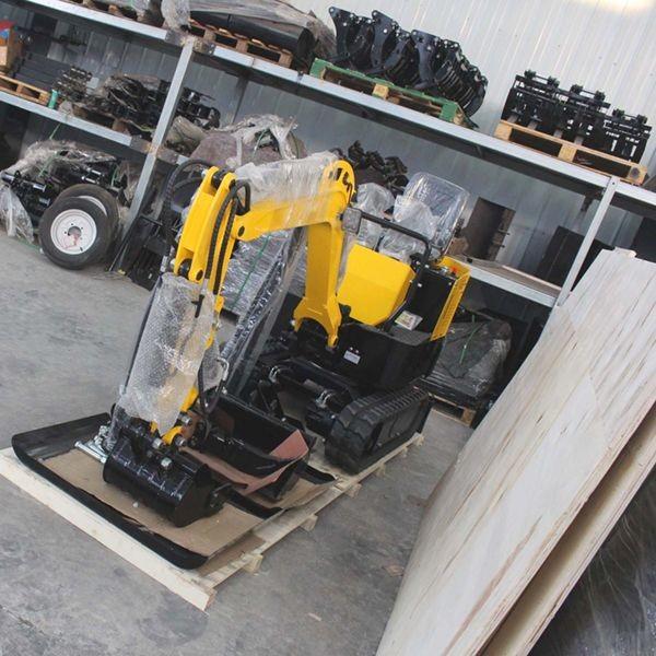Micro miniescavadeira OEM 1200kg Mini escavadeira de esteiras ODM gasolina com certificação PA