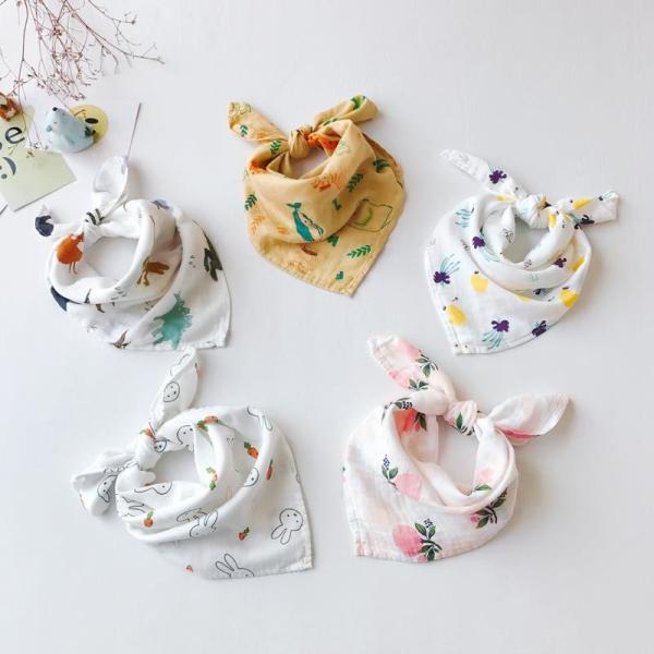 Cartoon Waterproof Muslin Baby Bibs Teething Saliva Towel Custom Size