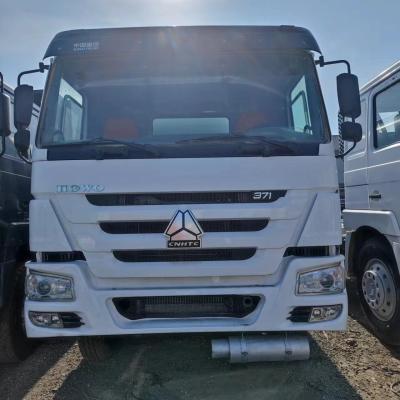 Sinotruk Howo 371 Oil Truck Tanker 2000L 8x4 Second Hand For Fuel Delivery