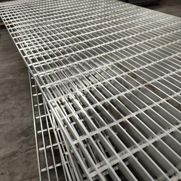 30mm Bearing Bar Anti Rust Gully Hot Galvanized Steel Grating With 3mm Cross Bars