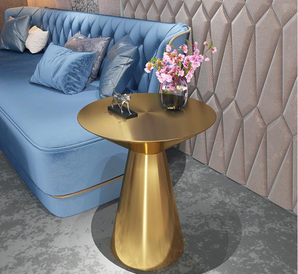 Contemporary design Round Gold stainless steel Bistro table Corner table Pub table for hotel Club Cafe