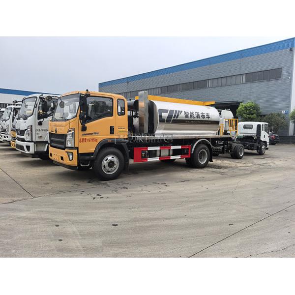 HOWO 6 roues Distributeur de bitume Asphalte Vente de camion pulvérisateur de bitume