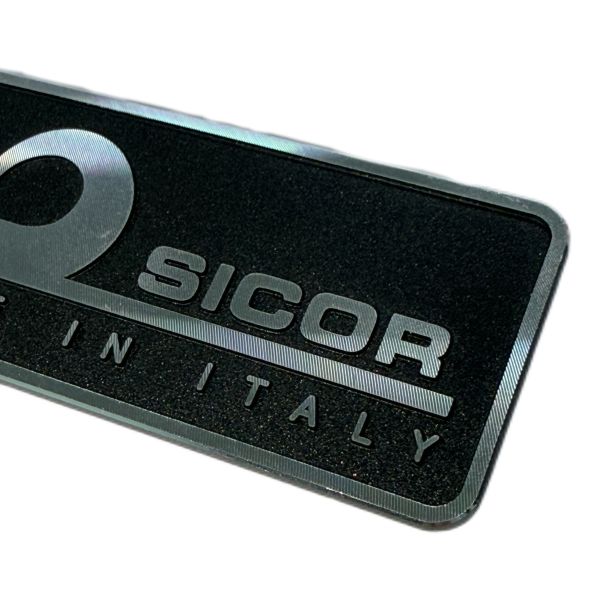 Customized Logo With Embossed Font On The Black Base Of The Aluminum Nameplate