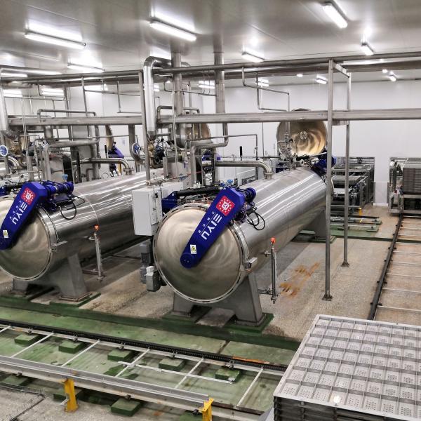 OEM Retour à vapeur de stérilisation entièrement automatique pour la ligne de production alimentaire
