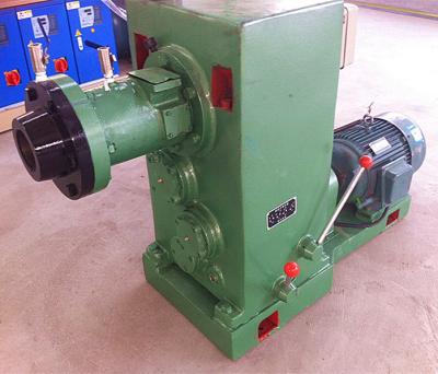 Máquina de borracha da extrusora de XJ-85 Epdm/máquina da extrusora da tira/extrusora de selagem de borracha para pneus