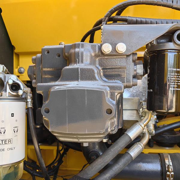 Commande d'usine utilisée Komatsu Pc200-8N1 Excavateur Excavateur Crawler Backhoe