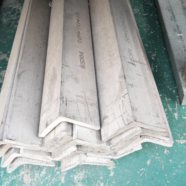 Barra de ângulo inoxidável de aço inoxidável laminada a alta temperatura da barra de ângulo 201 304 316L/barra aço do ângulo