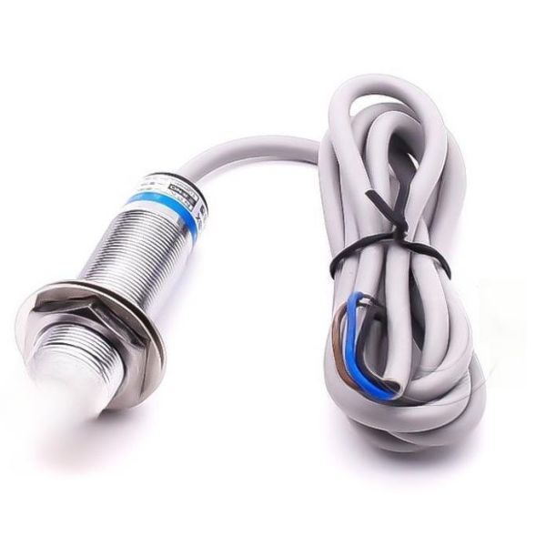 Hugong LJ18A3-8-Z/BX proximity switch, metal sensor, 24V DC, NPN, three-wire, normally open, M18
