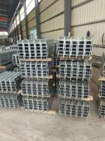 HDG 100uc14.8 Poteaux galvanisés à traction de la série G300 pour les projets de construction robustes et résilients