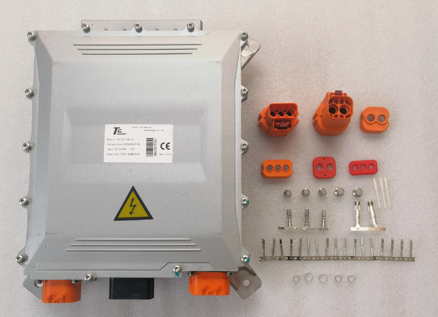 CE RoHS TC HK-MF-312-10 на заряжателе батареи 3.3KW Canbus Lifepo4 для шлюпки