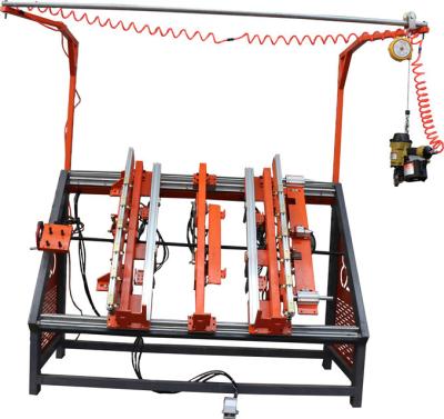 Pálete pneumática que prega a tabela, Stringer Pallet Machine de madeira, pálete pregando a máquina, dispositivo de levantamento da pálete