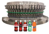 A água de soda do ISO carbonatou a máquina de enchimento da bebida que tampa para a garrafa do ANIMAL DE ESTIMAÇÃO