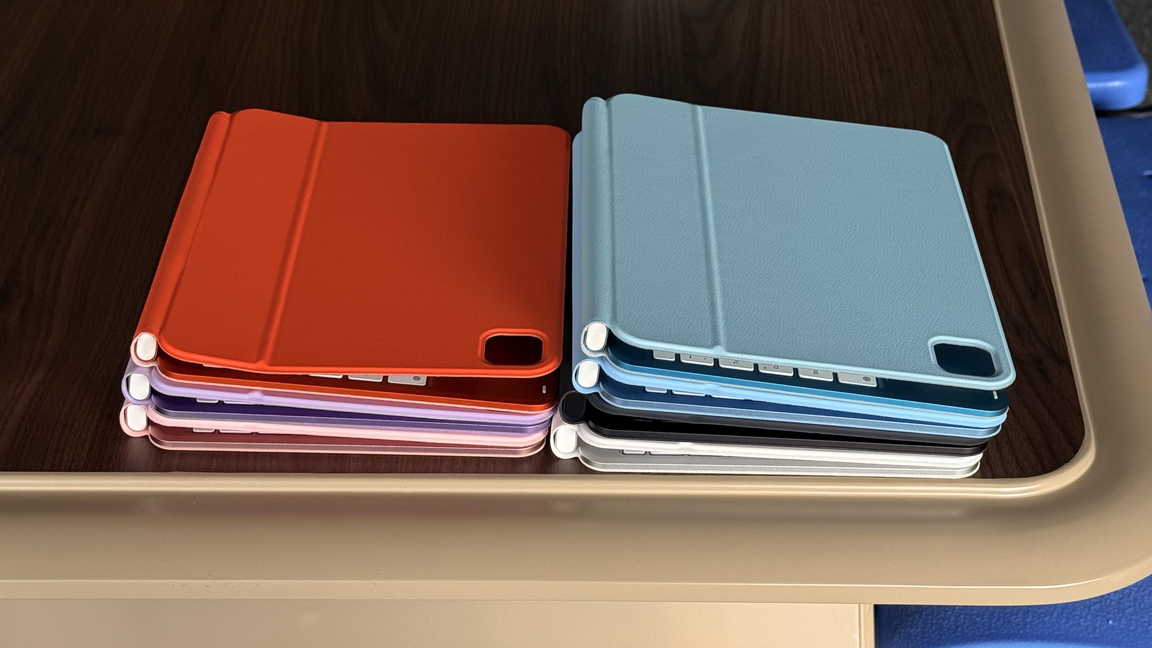 Aluminum Alloy Waterproof Ultra-Slim Backlit Keyboard Case for iPad 11/12.9/13 BT Smart Keyboard Cover OEM Supported