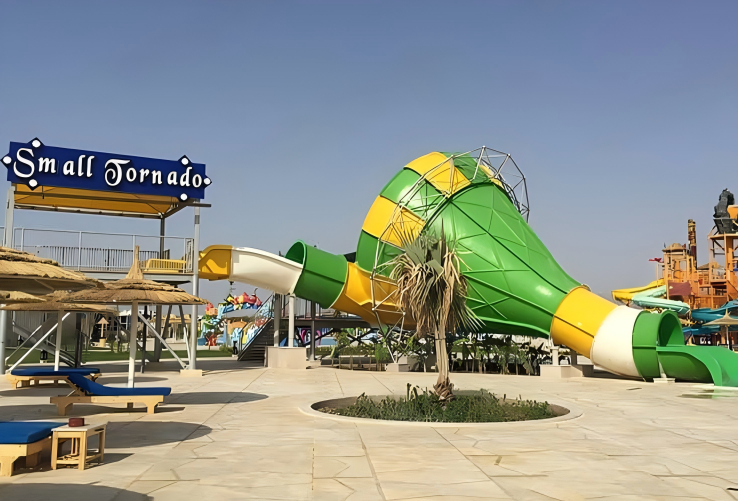 Mini Horn Shaped Fiberglass Water Slide Impact Resistant For Aqua Park