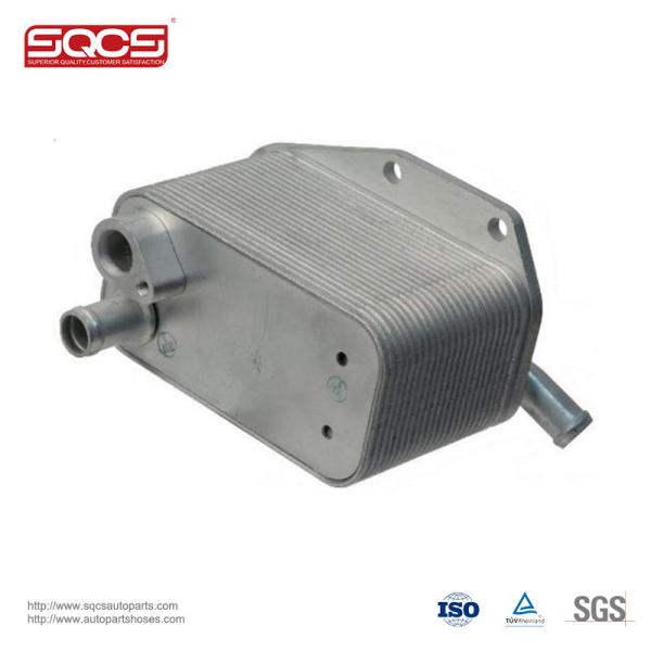 SQCS Refrigerador de aceite para motores de automóviles 30757620 Para VOLVO Xc60 2010 XC90 S60 S80 V60 V70 XC70 OE LR001426 30757620 Refrigerador de aceite