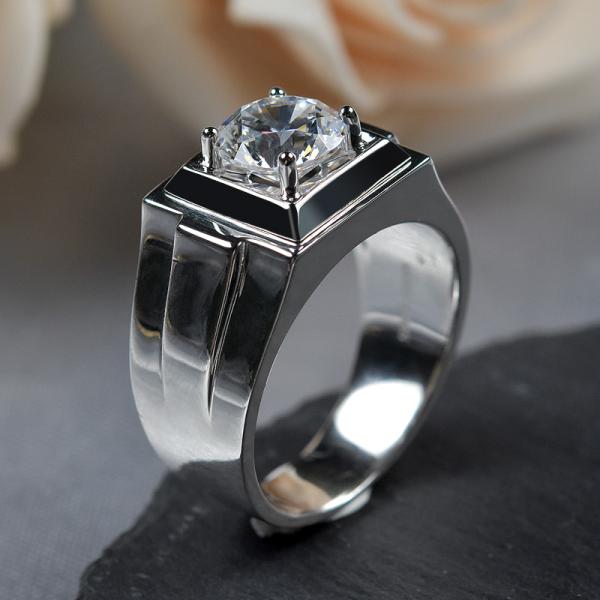 EX Cut Grade 18K White Gold Moissanite Ring 1 Carat Weight For Man XN372