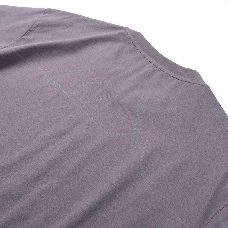 Unisex Reflective Mountain Long‑Sleeve Tee | 2026 Autumn Outdoor Hiking T‑Shirt OEM ODM