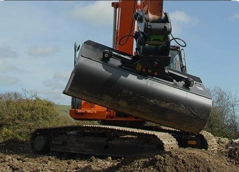 Mini Hydraulic Excavator Tilt Bucket For Komatsu BobPC Hitachi Excavator