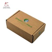 As caixas onduladas recicláveis naturais CMYK do encarregado do envio da correspondência de Brown imprimiram