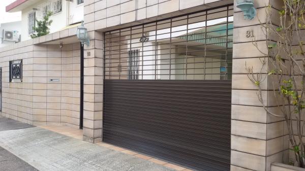 0.8mm Thickness Slat Standard Electric Gate External Steel Shutter Industrial Roller Doors