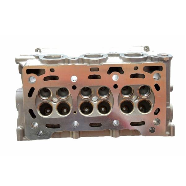 0.7L 12V F6A Cylinder Head 1110071G01 Corrosion Resistant For SUZUKI Alto Carry