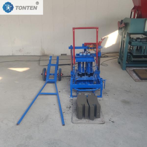 移動式レンガ製造機械 手動型空洞レンガブロック製造機械