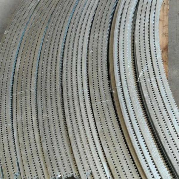 Sistema de sombreamento de ventilação rack e pinion para sistema de transmissão de estufa