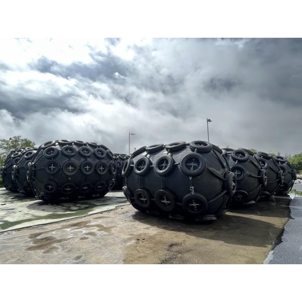 Ship Yokohama Fender Easy Chain / PP Rope Installation For Long Lasting Protection