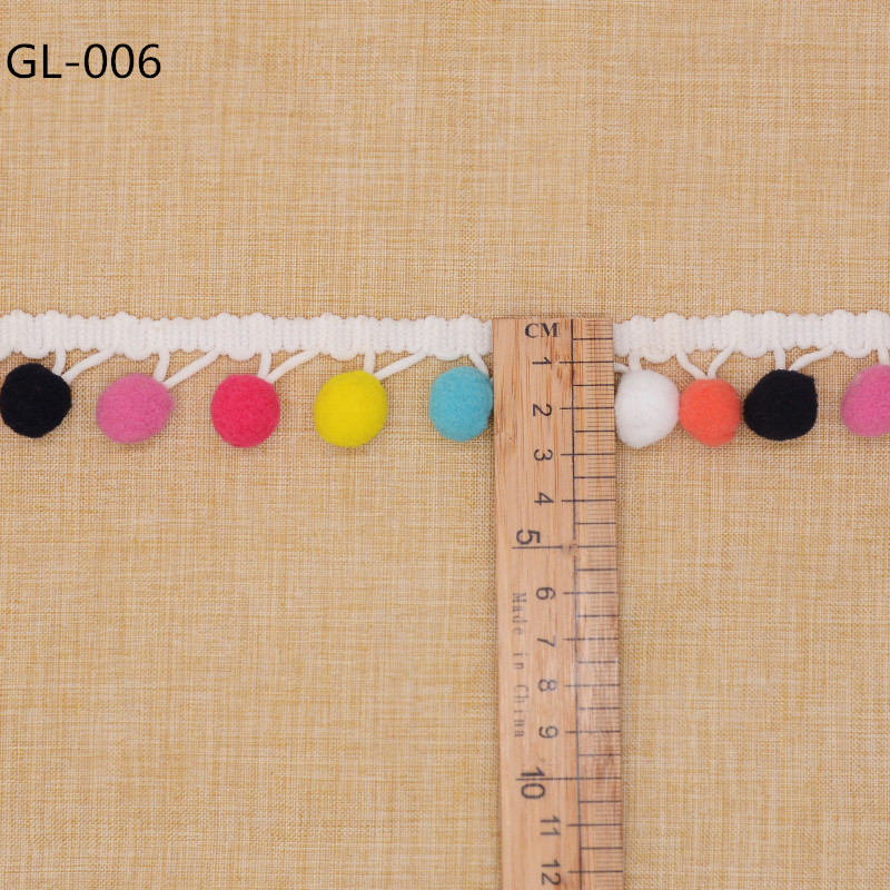 GL008 кладет ленту в мешки отделки 3cm красочную Pom Pom