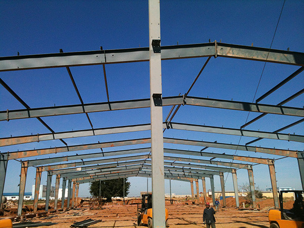 Pre Engineered Steel Buildings Warehouse , Tube Steel Buildings Q235 Q355 Galvanize Painted