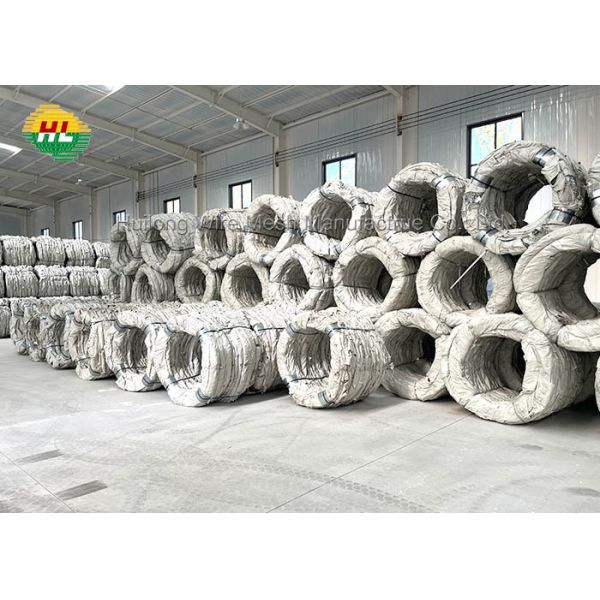 Egoza Hot Dipped Galvanized Steel Commercial Sturdy Fence Steel Iron Wire Concertina Barbed Razor Wire