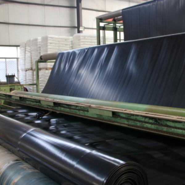 Геомембрана HDPE 1,0 мм для искусственного озера на крыше садов