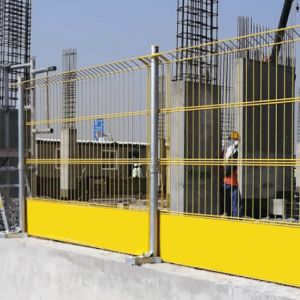Heavy Duty Edge Protection Barrier With Tool-Free Assembly