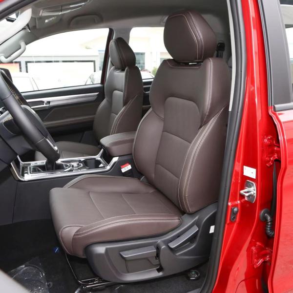 2023 2.0T Manual Diesel Four-Drive Pickup with 5 Seats and 4 Doors Turbocharged Car