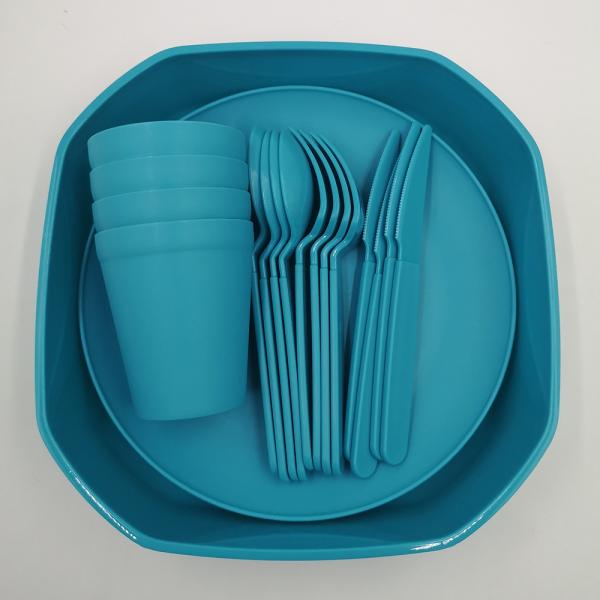 4 Person Portable Pigmented Outdoor Tableware Set Includes Knife Fork Spoon Plate