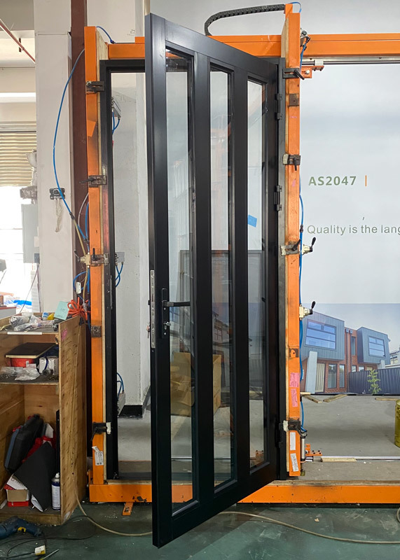 AS‑Certified Aluminium Hinged Glass Entrance Door for Australian Renovation