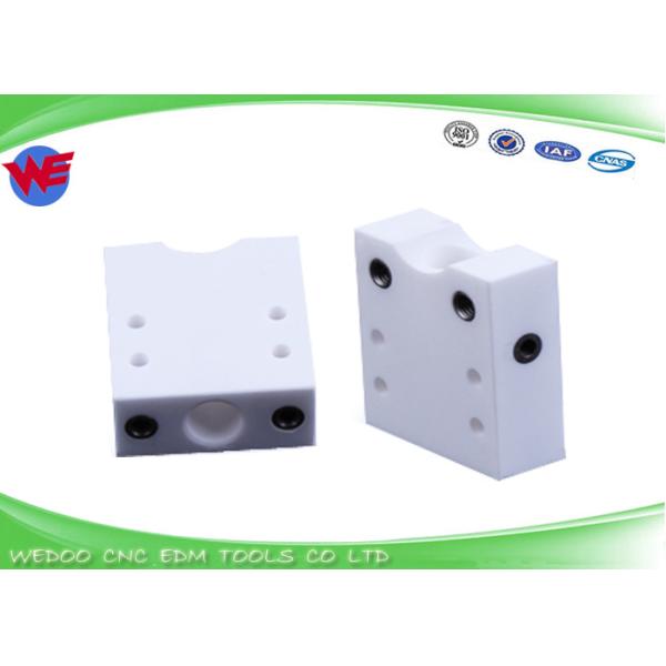 3085759 118616B 1218540 Sodick Spare Parts Ceramic Isolator Plate 57.5x50x20T