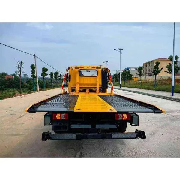 JAC 4X2 Multi-functional Flatbed Tow Truck with Winch System Road Rescue Vehicle