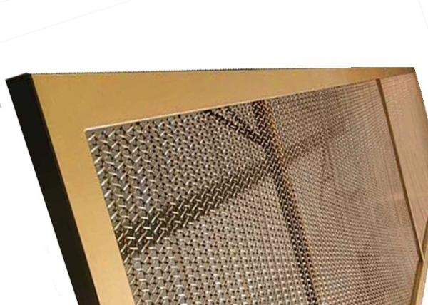 Le type en spirale de maille d'armure panneau de plafond de centre commercial avec installent des pièces 950x4880mm