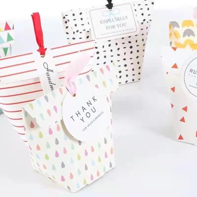 Logotipo personalizado impresso festa favor colorido bolso de presente de cartão de doces para crianças festa de aniversário