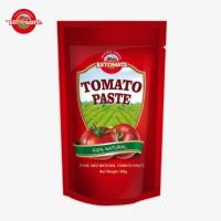 Une bonne qualité de l'usine chinoise 100g en pâte de tomate en sachet debout