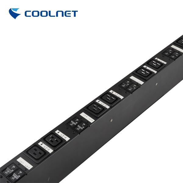 12 Way Intelligent PDU With Overload Protection Indicators For Cabinet