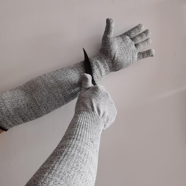 Охранительные перчатки с рукавами, устойчивыми к резке HPPE