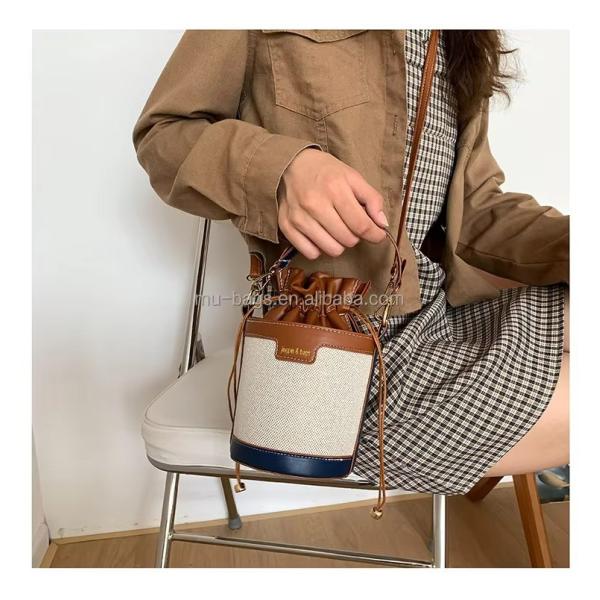 Elegant Luxury Designer Bucket Bag For Ladies And Girls With Drawstring Leather And 2 Colors