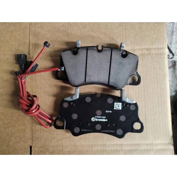 Ferrari 458 488 812 2009-2016 С 70003826 тормозными блочками OE NO. Сертификат