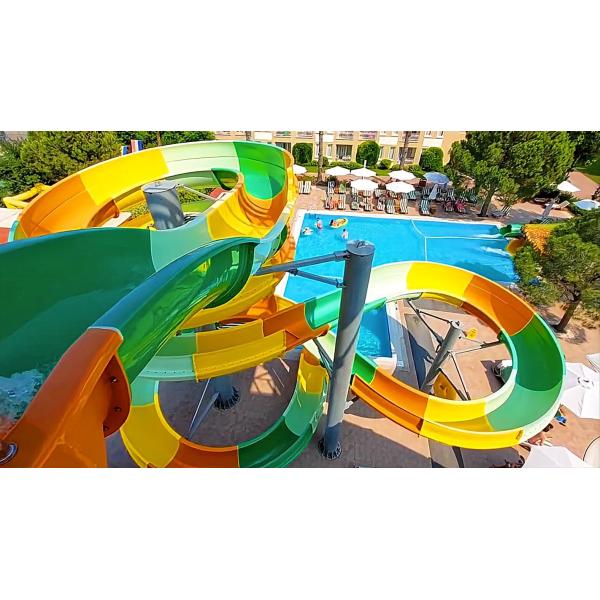 Jogos para adultos ao ar livre Acessórios Slide de água de fibra de vidro para crianças Parque de diversões aquáticas