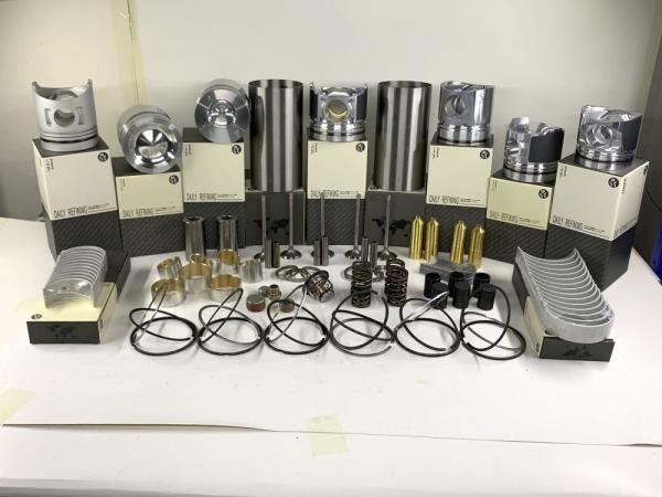 C1.8 Engine Overhaul Rebuild Kit For  Parts Store